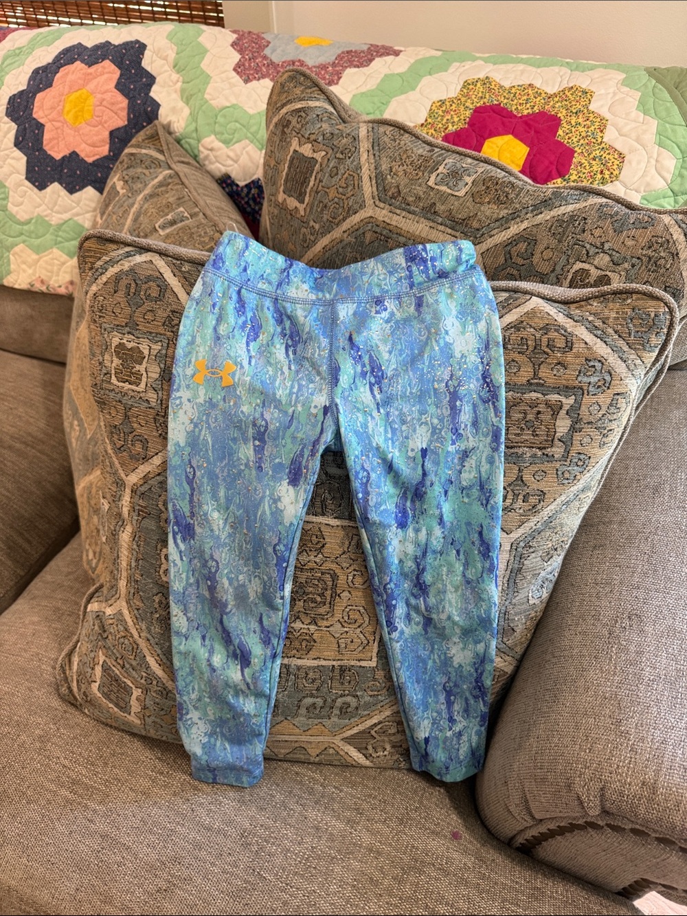 Under Armour Girls' Aqua and Blue Marble Leggings
